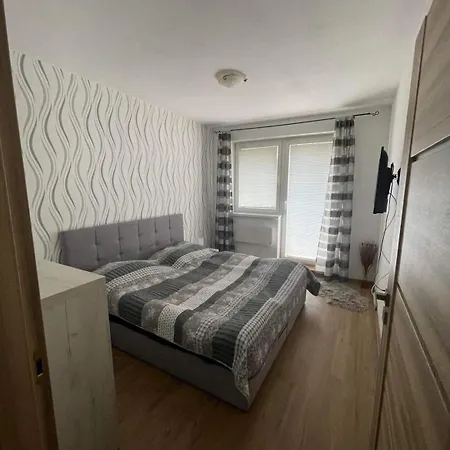 Pod Kalváriou Apartamento Oscadnica